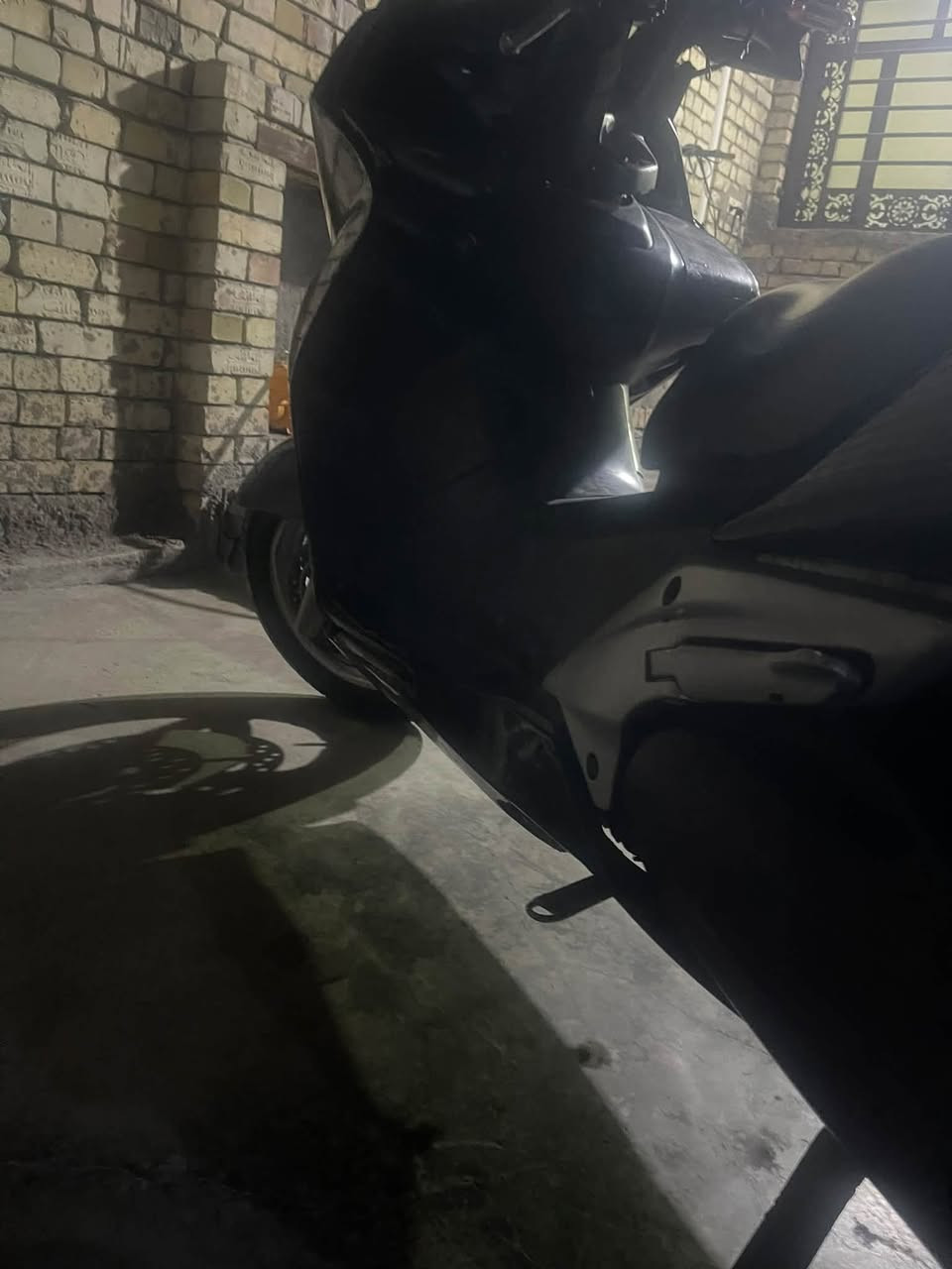 سلام عليكم 
سلفر ونج 600امريكيً
كوم حديد كوم حديد كوم حديد 
كامت تفجر عندي باتري والسلف وكف 
تبدل كتف وسلف ترجع تشتغل كلشي مابيها 
وعوزها واتر بم 
تجي تحمل وتروح 
سعرها 950
مكاني بغداد حسينيه المعامل 
الرقم ***********
