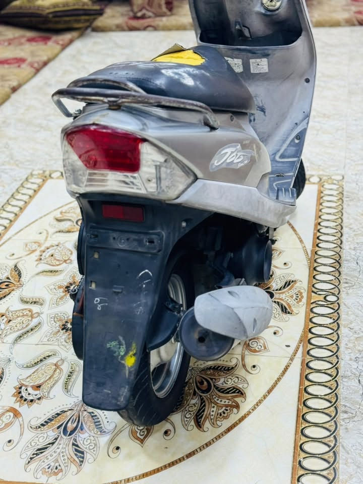 سلام عليكم للبيع ماكس منغولي كفاله ستوه طالعه من الرمبه تفحص وين ماتريد هتم واحد وي المكينه 
مكاني دوانيه حي الوحده قرب جامع الزهراء 

‭***********‬
