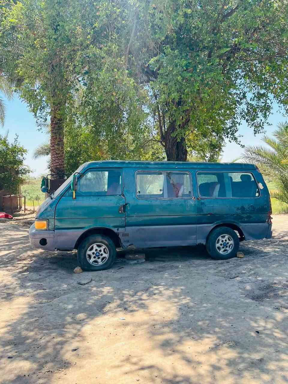 كيا بستا موديل95  السياره كير وشاصي خير من الله بس المكينه مفتر بيها يطق معروضه ب15  باقي التفاصيل. 
الاتصال على الرقم  
مكاني حله 
***********
