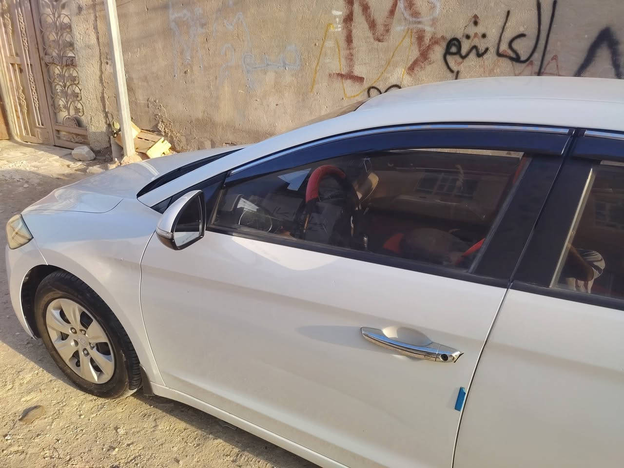 النترا 2017 خليجي فول عده الفتحه رقم انگليزي بأسمي هزه جديدة بيه صبغ بابين الخلفيه مع الدوسه والباقي مكفول مكاني نجف
مكينه وكير وحداية على البلاد
منظومة التبريد جديده
استخدام شخصي
سياره جاهزه من كلشي
السعر 125 وبيه مجال
*********** 
النترا 2017 خليجي فول عده الفتحه رقم انگليزي بأسمي هزه جديدة بيه صبغ بابين الخلفيه مع الدوسه والباقي مكفول مكاني نجف
