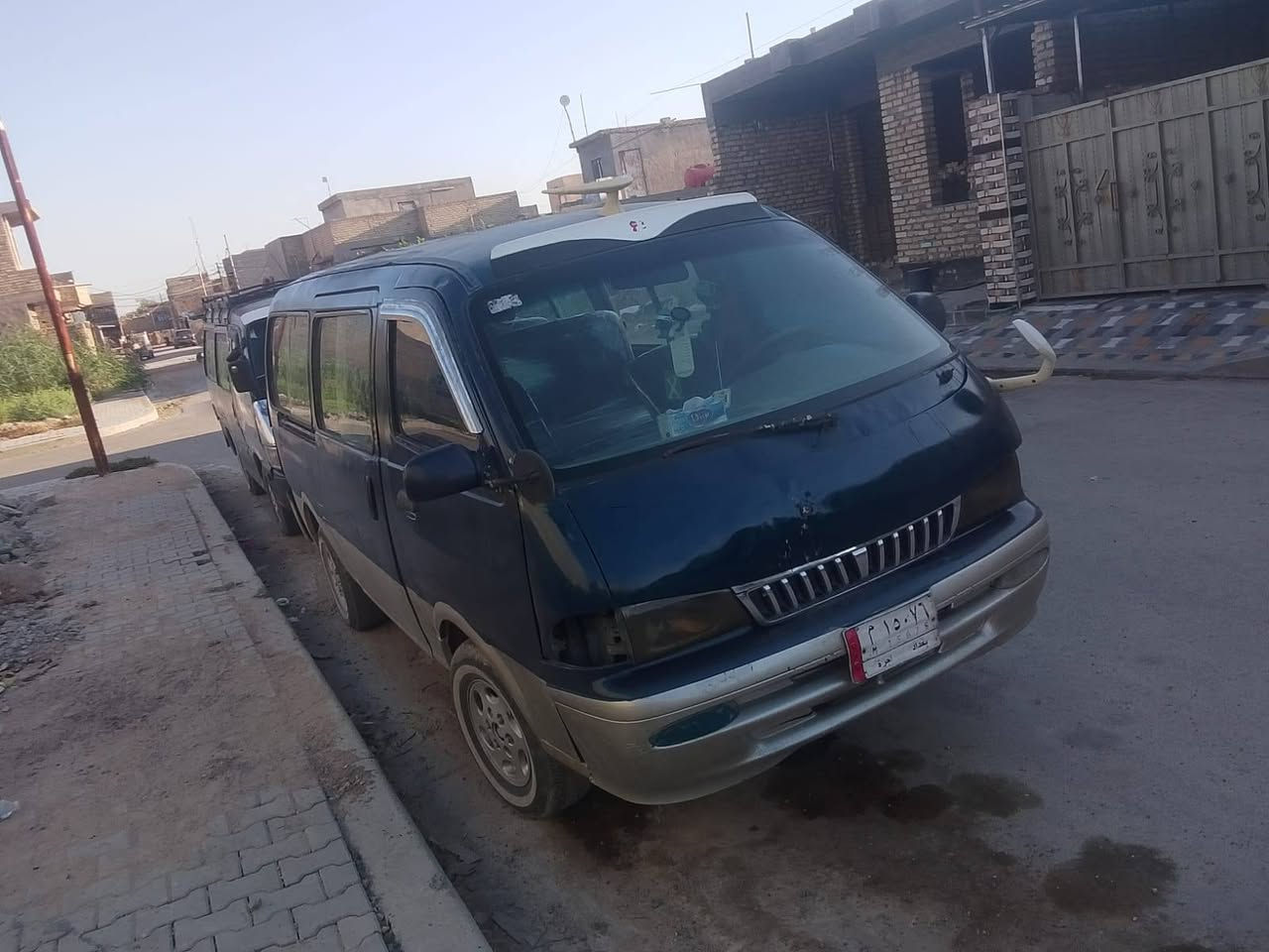 السلام عليكم سياره بيجو موديل 96 سياره مكفوله كفاله عامه شاصي محرك ميكانيك كفاله مسبوقه جماليه تحويل بنفس اليوم سنويه ما ساقطه مكلف بالنشر ***********. سعر 40 وبيها مجال
