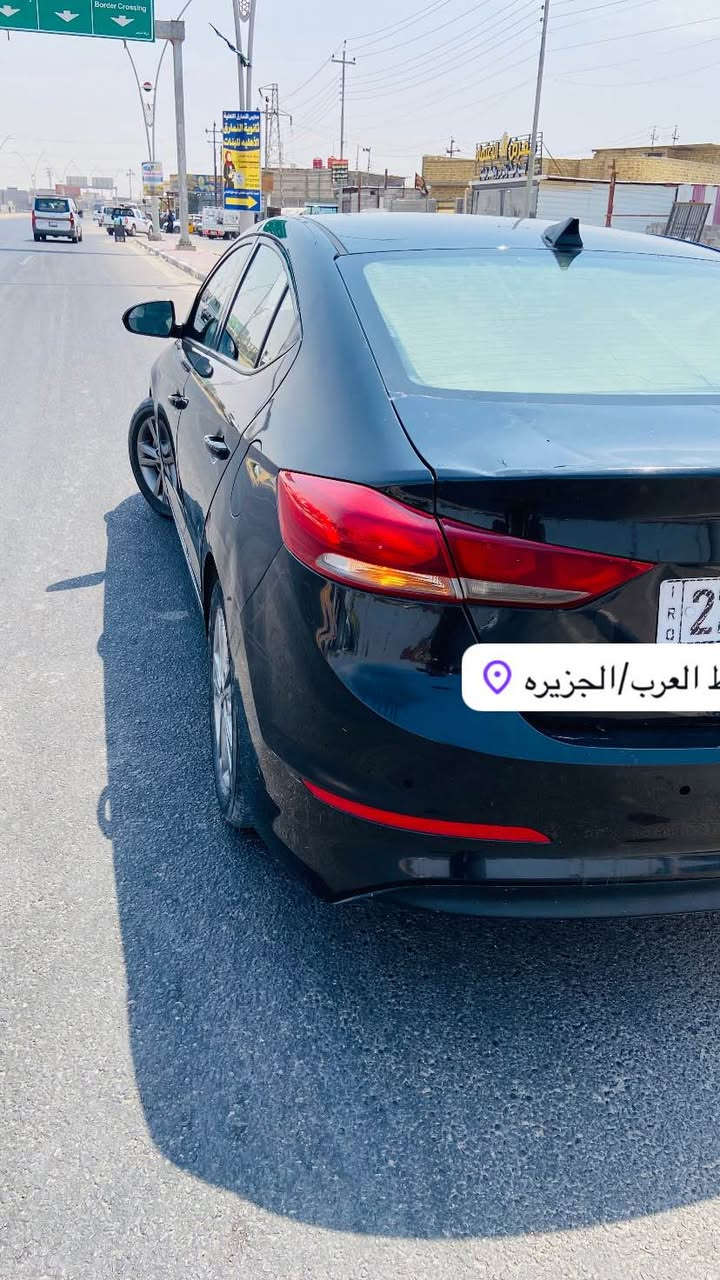 النترا موديل 2017 امركي رقم انكليزي ذي قار
سنويه باسمي تحويل ثاني يوم
سنويه تنتهي نهايه 2028
نص مواصفات شاشه جبيرة تحكمات كامرة خلفيه
وباقي المواصفات المعروفه
سيارة جاهزة حدادايه توني مبدلها تبريد ثلج
مكينه 2000 دوش كير at
كير مكفوله مكينه مبدل بيها رواجز
حادث امريكا تقرير وهنا بالعراق بيها حادث
جاملغ خلفي وقبق صندوك
بجم كبس ارباكات كلها سليمه
ماشيه 160 الف

السعر 105 وبيها مجال
العنوان شط العرب الجزيرة
*********** البصرة, العراق
