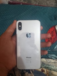 ايفون X • ٢٥٦ • بطاريه ١٠٠