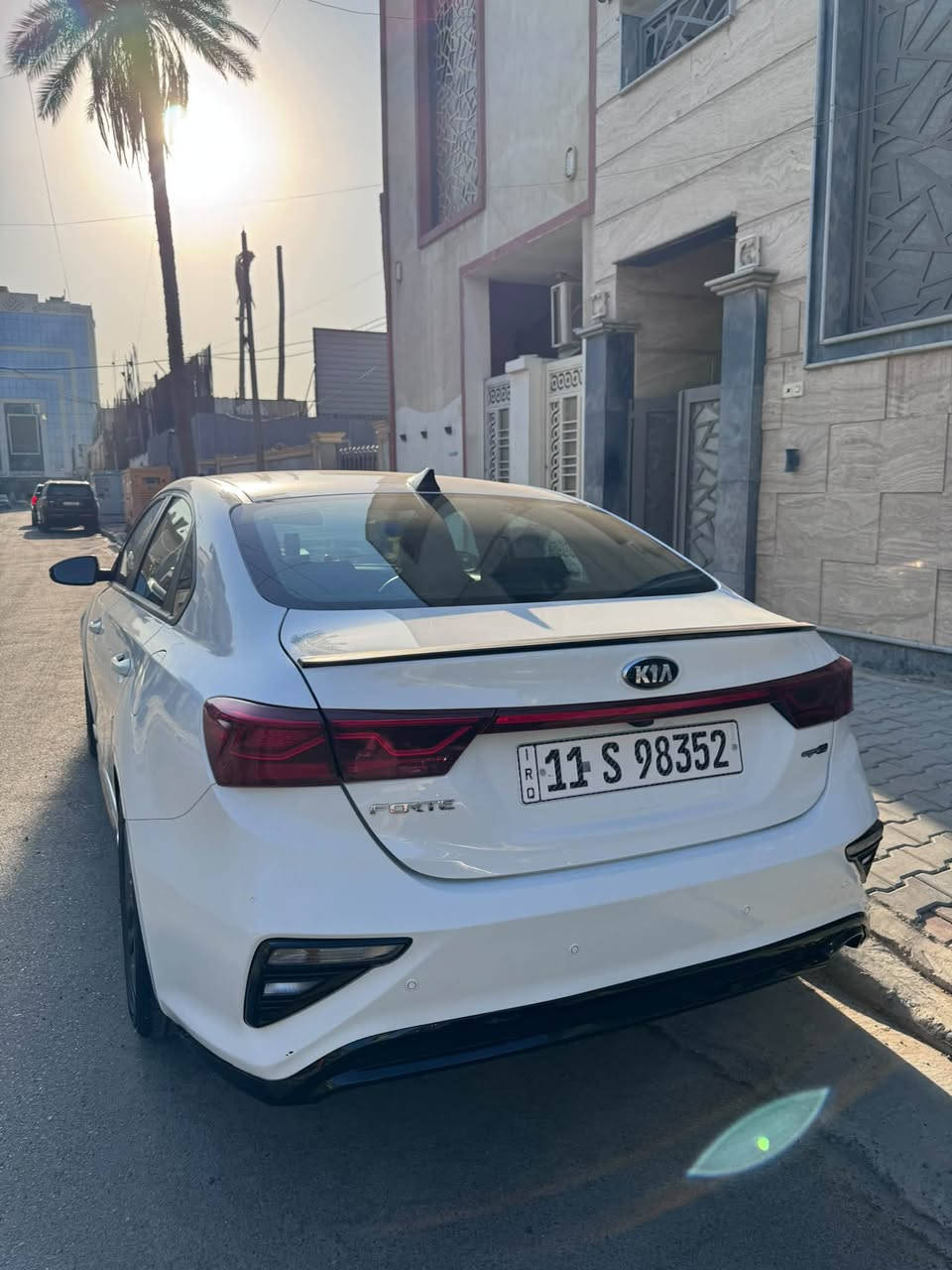 السلام عليكم
كيا فورتي موديل 2020 وارد امريكي
گير AT 
فول مواصفات
بصمة تشغيل
بصمة ابواب
ترحيب عند الاقتراب
رادار سرعة
تنبيه النقطة العمياء
تنبيه الاصطدام الامامي
تثبيت مسار
مثبت سرعة
كشنات جلد
شاشة كار بلاي
حادثها من امريكا جاملغ خلفي راجع بارد بدون ايرباك والبجم كبس
السعر 145 وبيهة مجال
للاتصال ***********
المكان بغداد شارع المغرب

نص مكتوب في الصور:
- السوق المفتوح opensooq.com