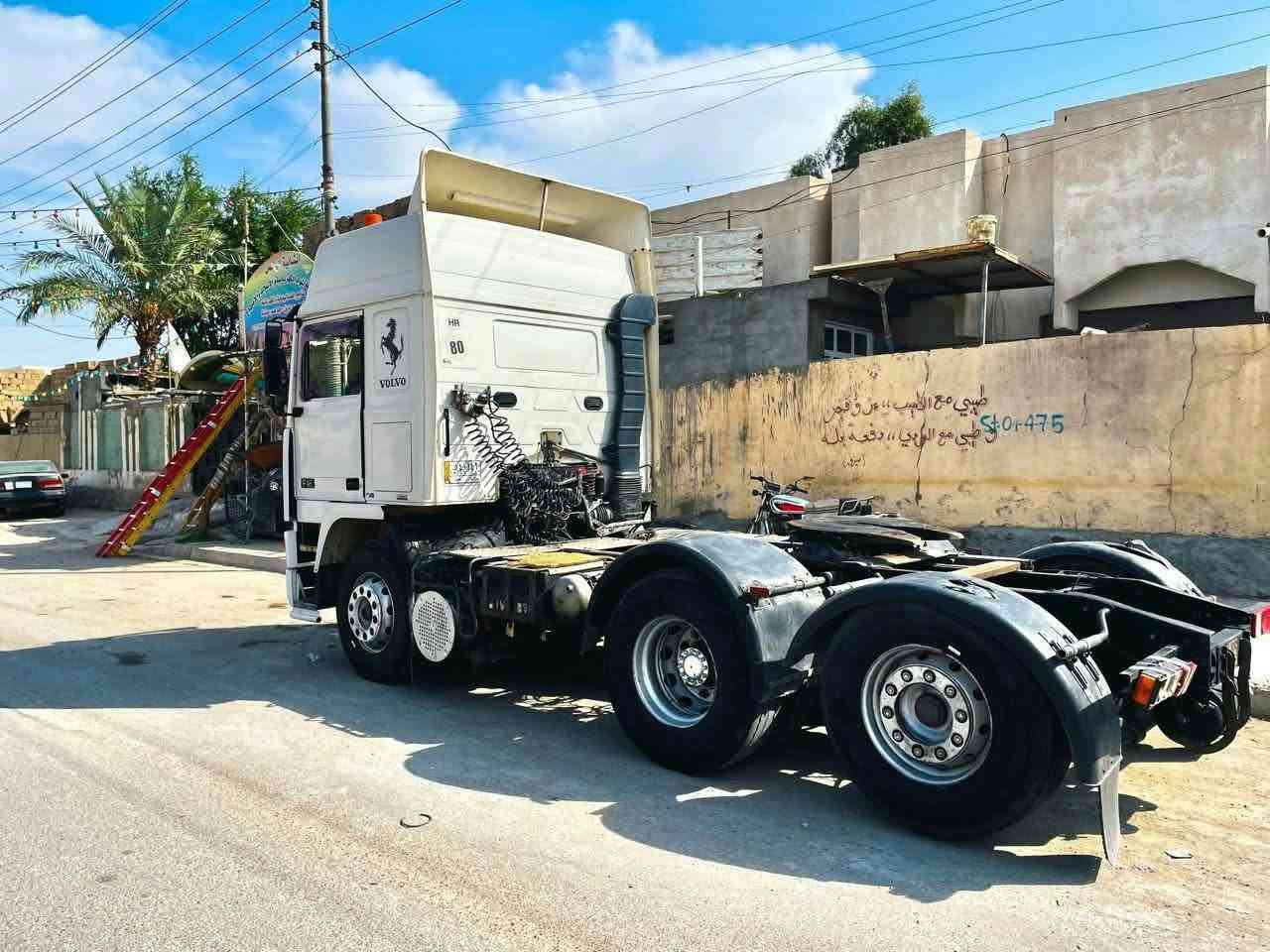 فالفو F12 • موديل ١٩٩٣ • الانبار الرمادي
