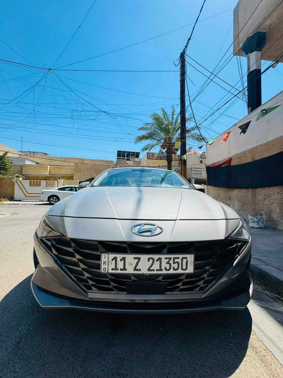 السيارة فول مواصفات 1/1 فتحة ورادارات خلفية وأمامية وجانبية والمري رادار توقف ذاتي وتحديد مسار وقيادة ذاتية وشاحن ابل كاري بلي شاشة متصلة على طول الدشبول سعر 
155 السيارة جداً نضيفة واحلئ بالواقع رقم الهاتف *********** مكان السيارة بغداد
