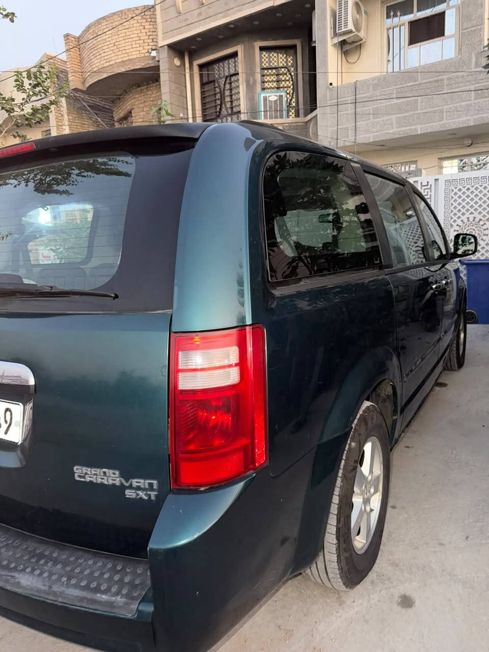 دوج كرفان sxt2009
3قطع تبريد 
ابواب كهرباء 
محرك3800
تخم تاير جديد 
داخلة كلين بدون حادث 
السعر 105
***********
