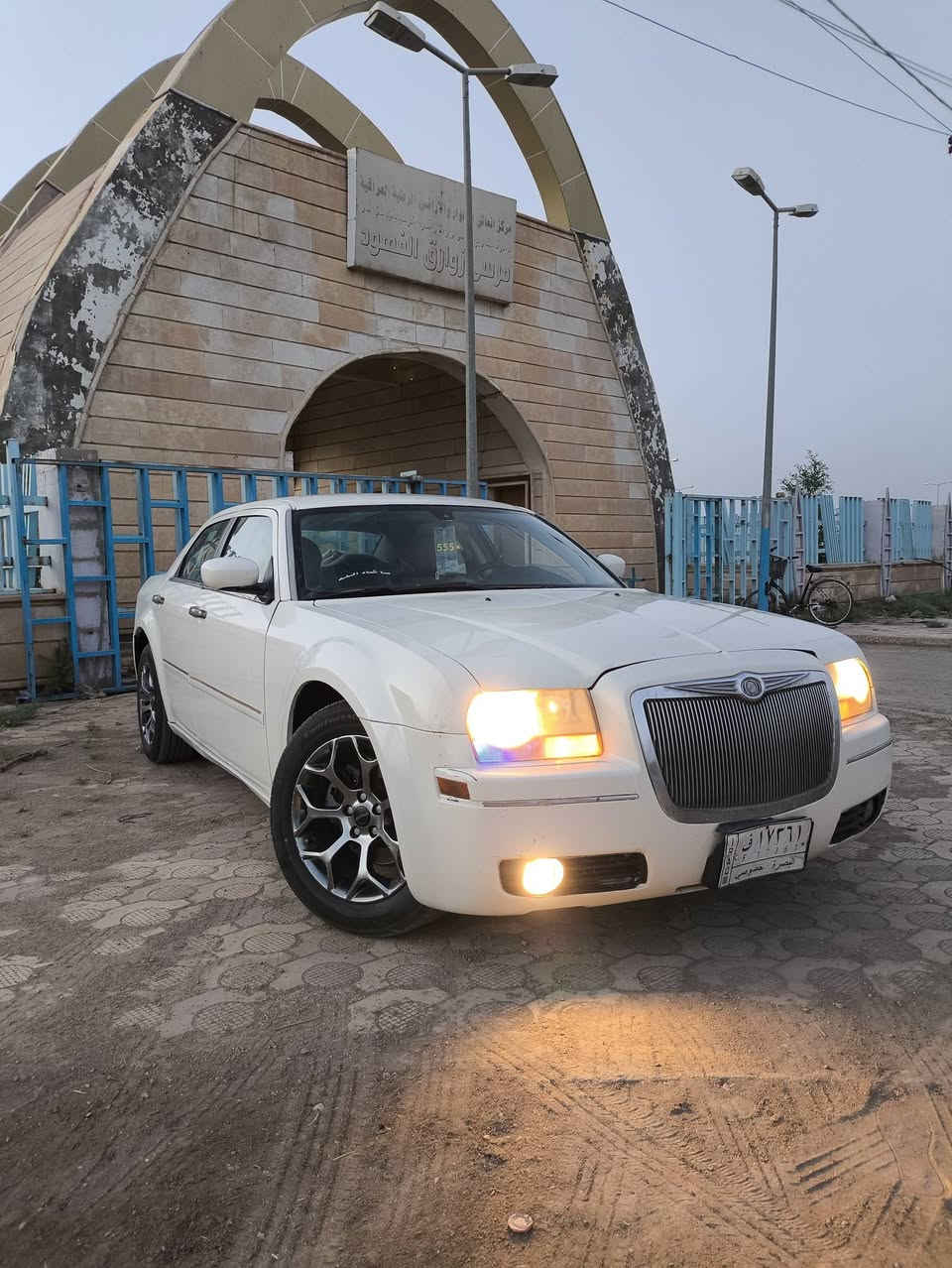 السلام عليكم أوباما 2007 خليجي بيها بنيد مبدل وبيها ربع من الهلال الخلفي معمر اثر خياس ولكاط بكصة القماره كير مكينه حداديه كله جديد سياره خير من الله نقصها فقط كمبريسر السعر 95 وبيها مجال لمو شراي لا يراسل رحم الله والديكم 
للاتصال ‏‪***********‬‏

