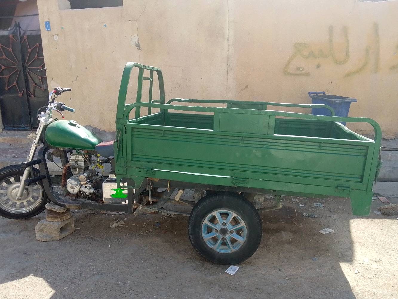 سلام عليكم ستوته لبيع مكفوله كفاله عامه سعرها ب قفل 700 دوات ***********
بكاني بصرة كزيزة  عادت النشر بسبب الوعود الكاذبه المو شراي ابد لا تجيني وتراسل