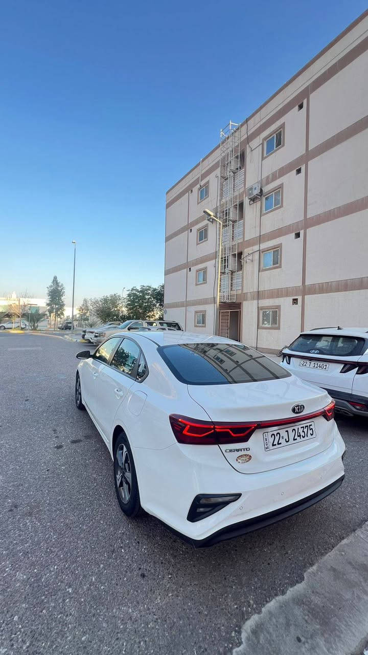 سيراتو 2019 خليجي كفاله عامه رقم اربيل باسمي محرك 1600 داخل احمر السعر 142 وبيها مجال مكاني البصره اتصال ***********
