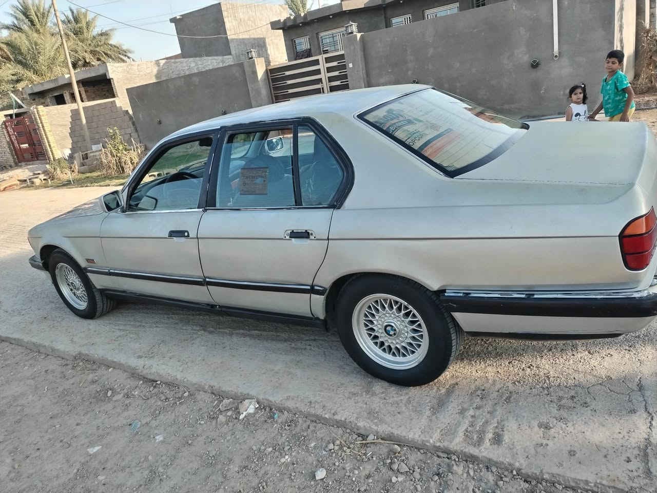يالله سيارة بيئم حجم 730 سياره جاهز سنويه جديده مشروع وطني تاريخ النفاذ الي سنة 30 تخم تاير سياره جارده تحويل ثاني يوم سعره 40 اوبيه مجال او مراوس مكاني كوت قضاء الاحرار الشراي خاص ***********

نص مكتوب في الصور:
- رقم انبار مشروع وطني 00057