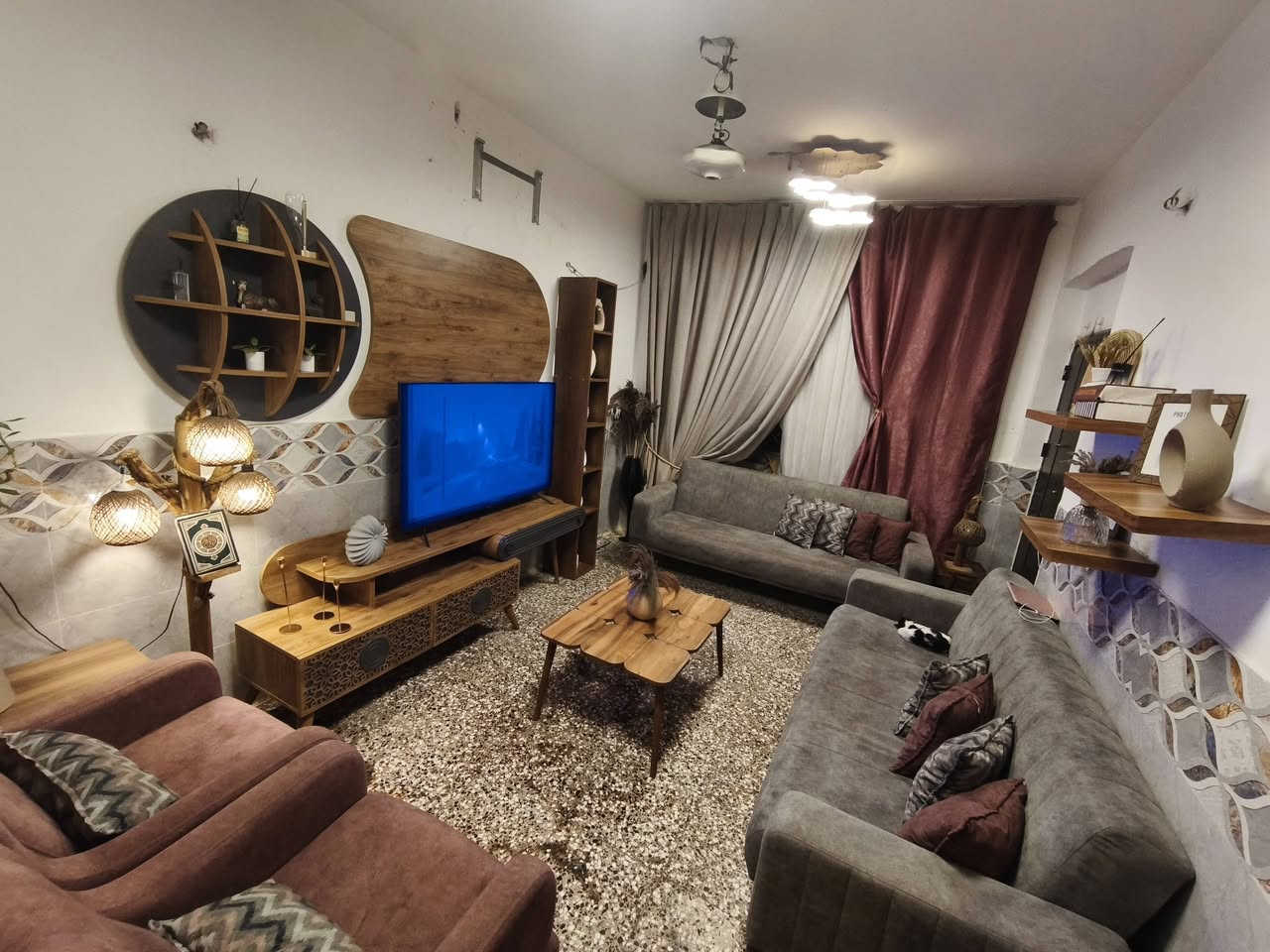 تخم تركي نضيف سرير من هوم سنتر وبي الليبل مالته 600الاتصال علرقم ***********بي واتساب او عالخاص مكان الصليخ ال600
