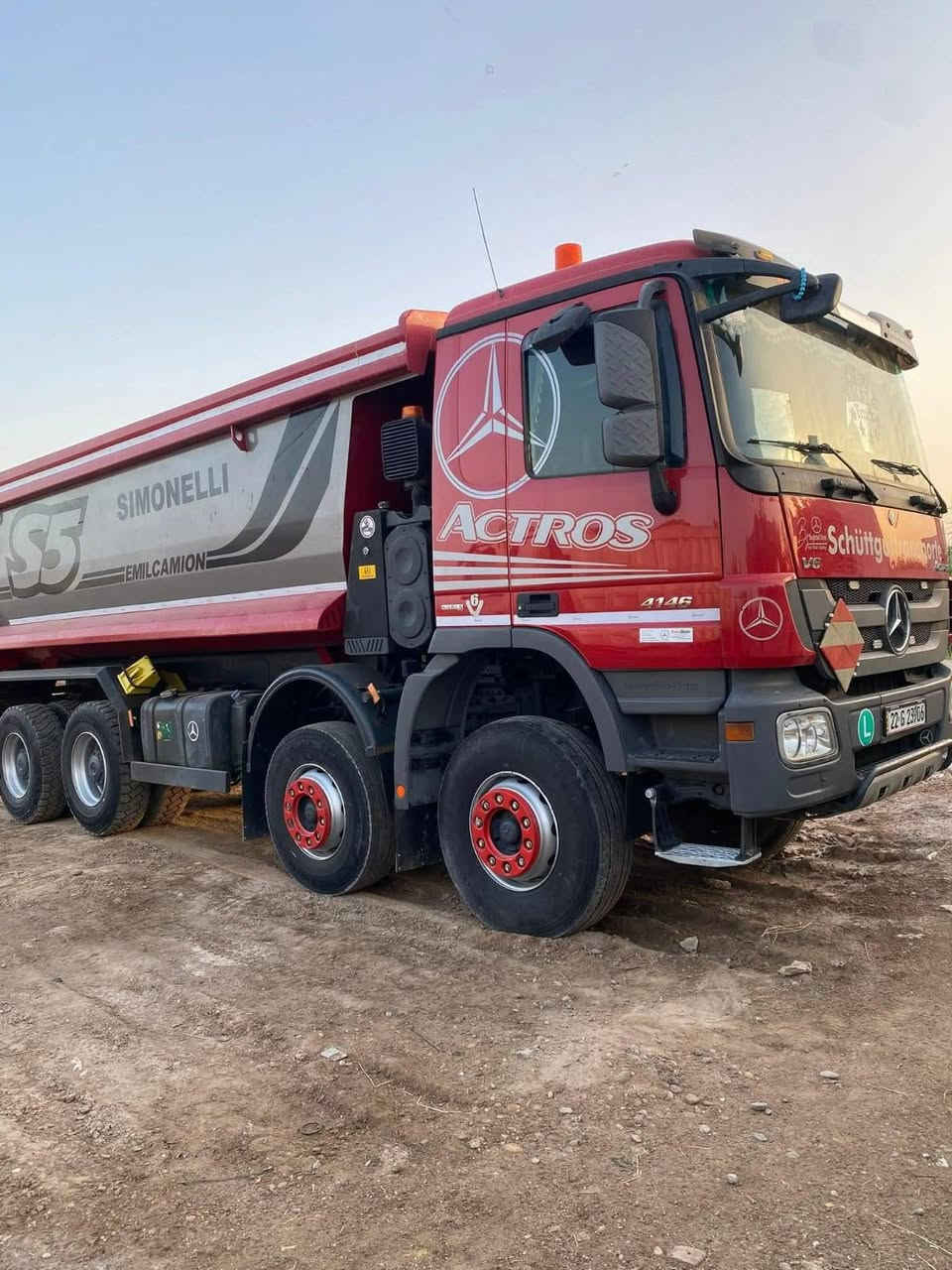 يا الله السلام عليكم
مكان بغداد التاجي 

قاطره ومقطوره للبيع

مكينه 4146 مكفوله 

تخم تاير راس وعربانه 

حداده ابو داود الفلوجه 

سياره جديده كبل للشارع 

مربوطه ٣لوحات رقم اربيل

***********

***********

