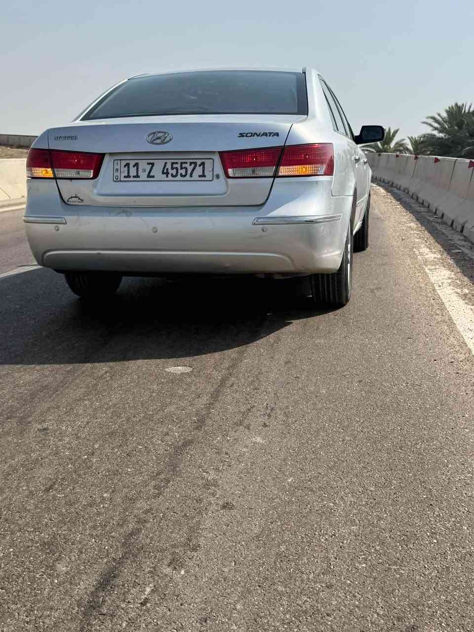 🚘 للبيع سوناتا 2009 خليجي
عداد حقيقي ماشيه 136 

✨ باسمي – السنوية لل2030
🎨 بيها 4 قطع صبغ   بيها جراد بس بالبچم بدون دواخل
🔧 المكينة والكير والتبريد شرط 
بلاد  بدون فتح 

📸 التفاصيل كاملة موضحة بالصور

السيارة جاهزة للفحص، والجاد يتفضل يشوفها ويفحصها بنفسه.

📍 المكان: محاويل داخل السوق
📞 للاستفسار: ***********
