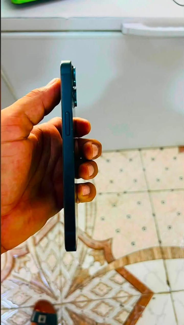 ايفون 13عادي ذاكره 256بطارية87دبل شريحه الجهاز بلادي مامفتوح شرط  النظافه١٠٠/١٠٠  
للاستفسار  *********** 
سعر 500وبي مجال قليل
