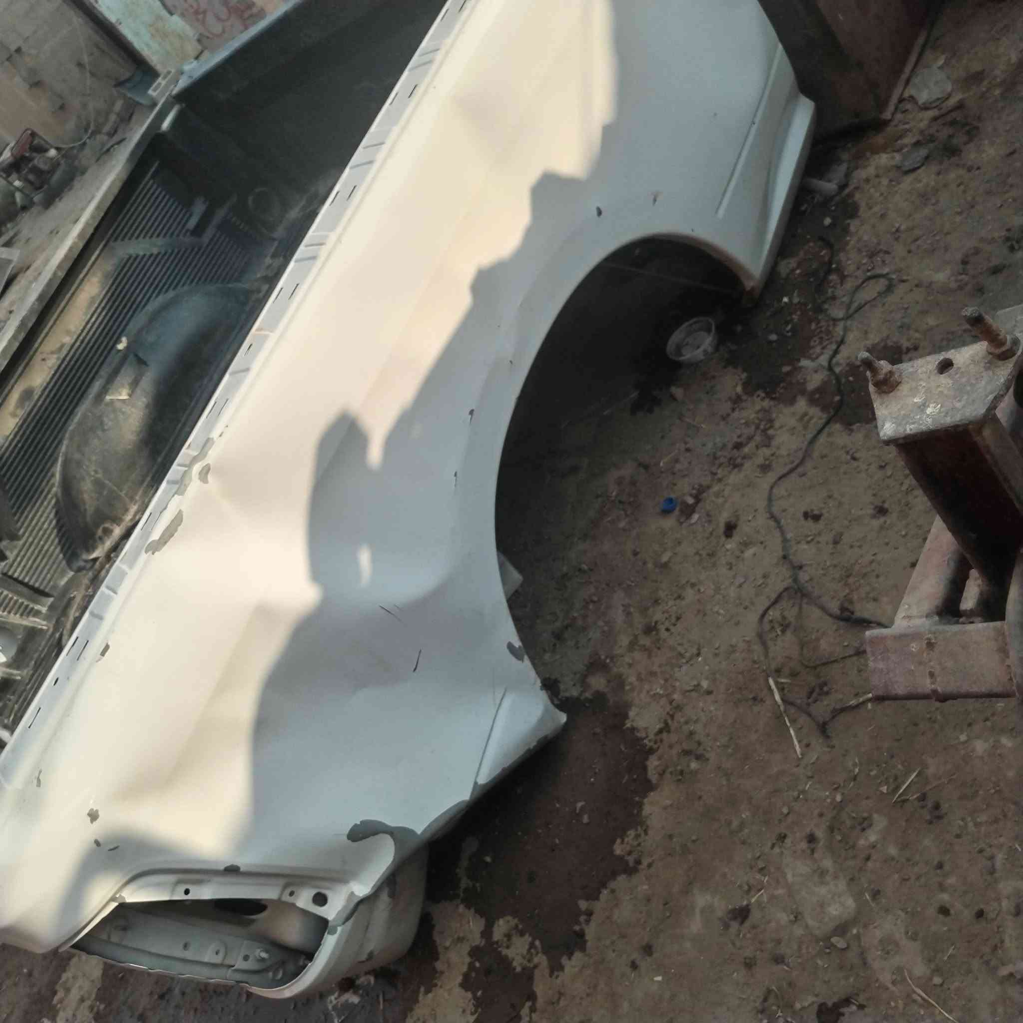 سلام عليكم بدي رام كلاسك موديل 23 لون ابيض بي بارد بل ذيول البيع عنوان بغداد السعر 4 ورقات وبي مجال الستفسار أكثر ***********

