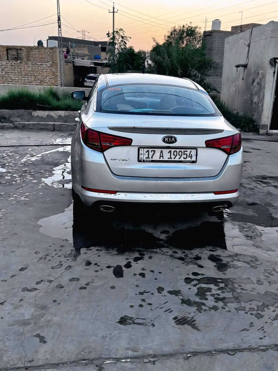 السلام عليكم
سياره اوبتيما موديل 2013 خليجي 

2400 

گير ومحرك وتبريد كفاله 

حدادية مضبوطه + تخم تاير جديد + منظومه زنون 

+ شاشه + شرط المداور 

السعر 110 وبيها مجال كلش بسيط 

مكان الناصرية 

*********** واتساب

‏‪***********‬‏
