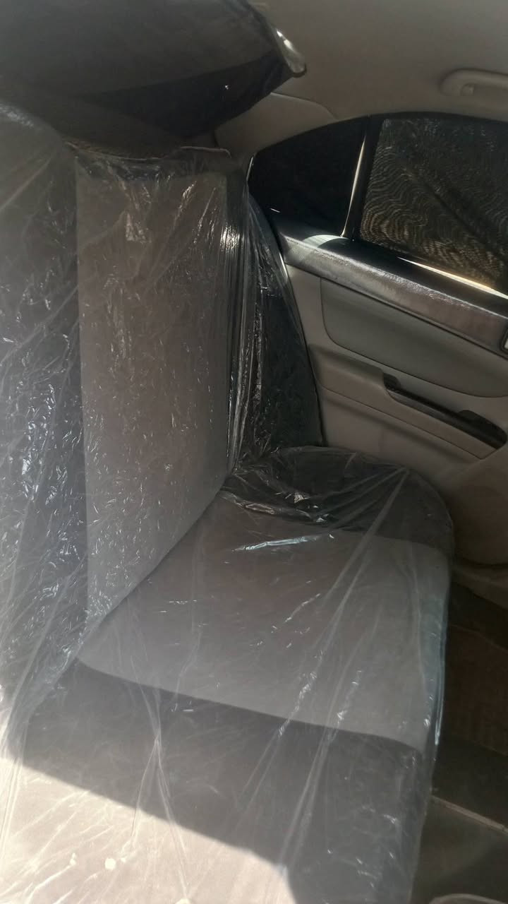 السلام عليكم ورحمه الله سوناتا للبيع موديل ٢٠٠٧ رقم بغداد  محرك ٢٠٠٠  السياره كامل  المواصفات عدا الفتحه  الفوك كشن كهربائي  فول مواصفات  راديتر جديد السياره مال جناي   بيه فقط  قطعه صبغ   داعميه امامي خلفي مصبوغه  الايرباك  لا يعمل  محرك ما مفتوح  السياره مرتبه  تبريد  ثلج السعر  110 وبيه مجال الطيبين المكان بابل  الاتصال عله الرقم ***********

