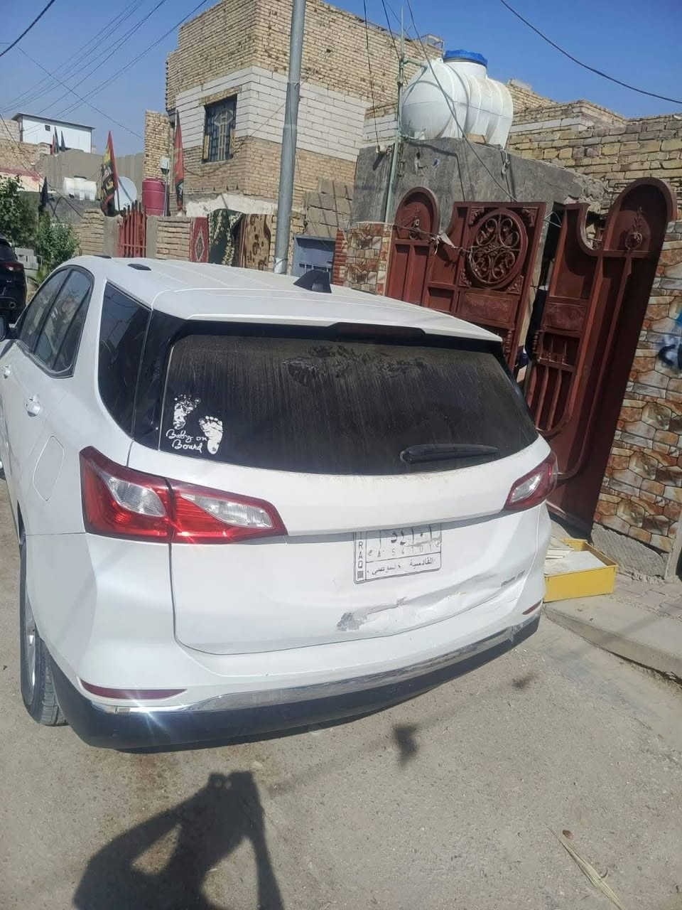 .للببع 
✅شوفرليت ايكونكس. ابيض ثلجي 
✅الموديل :  2018. برميره فور ويل 
✅الفئة :  1500 تربو Premier AWD
✅رقم السيارة: القادسية 
✅الضرر. جانبي الجاملغ الامامي الايمن + الداعميه   شرط تبريد بلادي 
✅الايرباكات :ضرر ايرباك  الدركة والبردة فقط
 1.اربع كامرات محطية 360,درجة 
🔻2-ويل كب حجم 19 مع طقم تايرة بحالة جيدة جدا 
🔻3-بصمة ابواب و بصمة تشغيل و    تشغيل عن بعد. بصمة جنطة كهرباء تفتح بالقدم استشعار 
🔻4-غرفة السيارة : جلد اسود اصل فول كهرباء كشنات  تتفئه تبريد أمامي خلفي. خزن مموري 
🔻5-رادار أمامي خلفي. مانع تصادم. نقطة عمياء تحديد مسار قياده ذاتية حساسات أمامية خلفية. إشارة مري عاكس للضوء 
🔻6-تحكم ستيرن جهتين متكامل سترين تتفئه 
🔻7-شاشة كبيرة الحجم للتحكم بكافة الايعازات
🔻8-شاحن. موبايل لاسلكي 
🔻9_لايت زنون+ بلاجكتور أسفل  بك لايت لد
 عنوان الديوانية /***********
