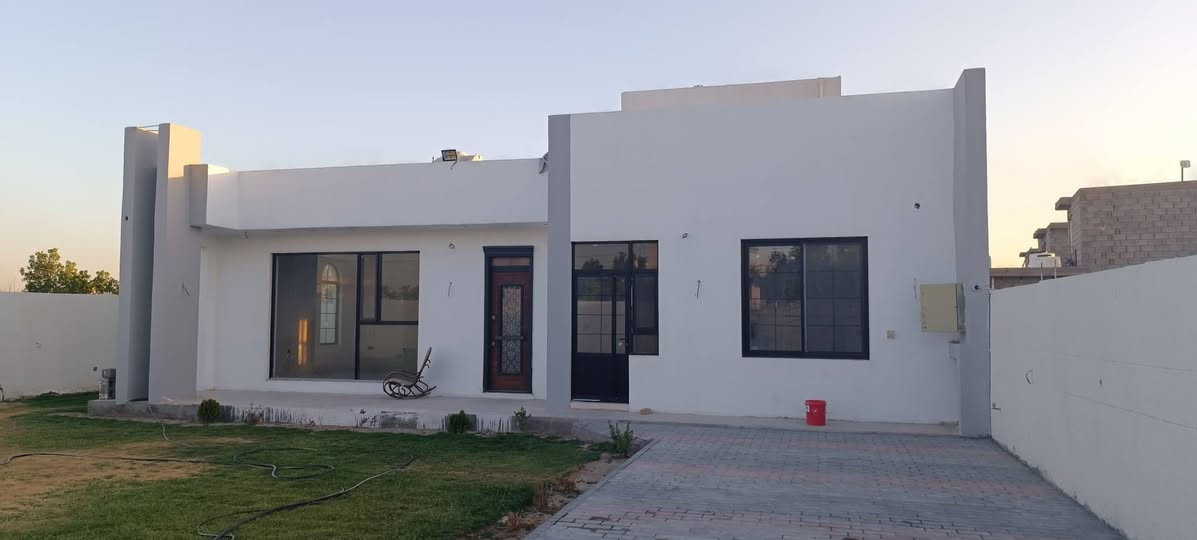 دار بمساحة 700 شغل وبناء درجة اولى تجي تشوف وبعدها حكم
يرهم مراوس بيت او قطعه داخل المجمع فقط
الواجهه 20 ونزال 35 طابو زراعي سند 25 قرار قاضي على طابو المحموديه باقي تفاصيل بالفديو

العنوان الدورة هوررجب مجمع منتجع امواج البحر الشارع الثالث خدمات كامله شارع عرضه 8 متر

السعر ب285 وقابل للتفاوض

                                                    واتساب فقط 

***********

***********
