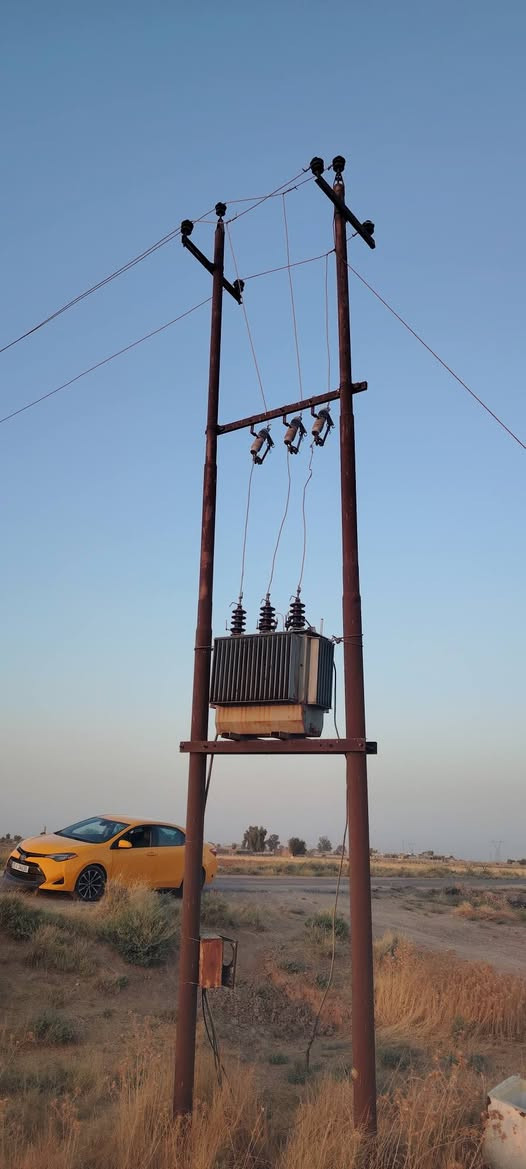 سلام عليكم محوله للبيع نوعيه دياله السعر 35ورقه ام 250 وبيه مجال وعومويد العدد 13 هن وسلكهن السعر الواحد 300 وبيه مجال ودينمه ام 50 هي وضقطته 10 اوراق وبيه مجال الاتصال ع رقم الموبايل ***********
