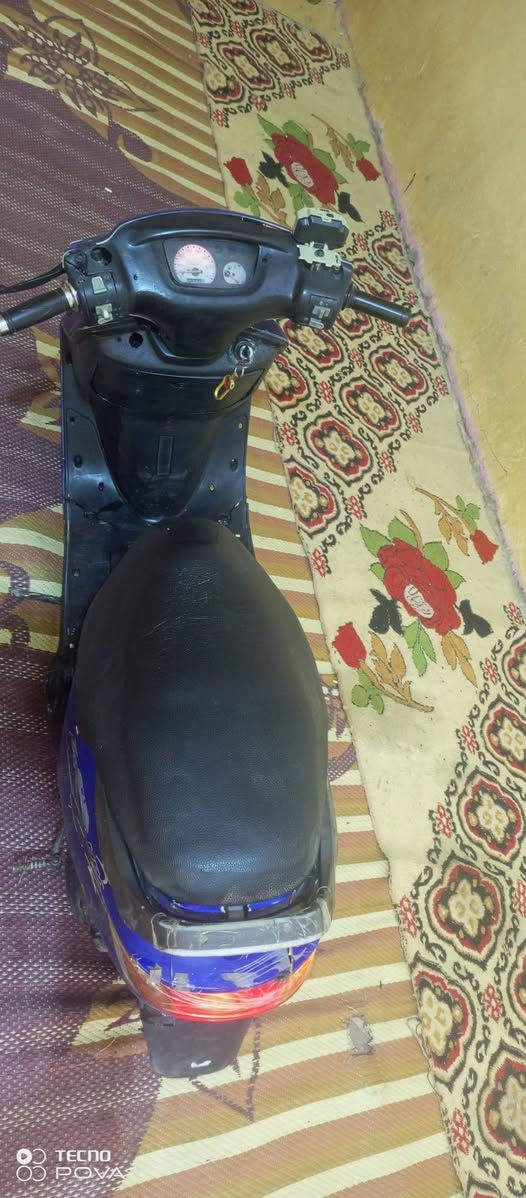 سلام عليكم فراشه للبيع نضيفه كلش كهربائيات شغاله سلف ضويات علي وناصي دبل شاير كله شغال سعر 150قفال قفال      رقم***********. وشاري بي خير ودلل
