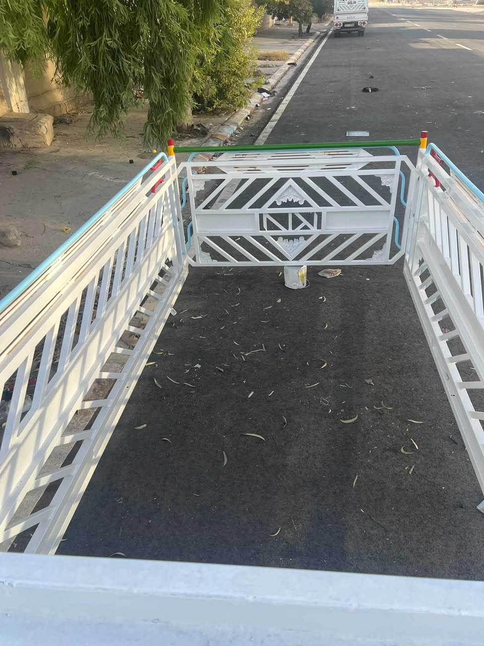 چەمچەی کیای 4000 بۆ فرۆشتن
دەست کردی وەستا ئازاد حداد

شکاو خایسی نیە 

سبوخی نووێیە 

گۆرینەوەش دەکەم لەگەڵ چەمچەی دی 

سعر 375 دۆلار مەجالێکی کەم 

شوێن هەولێر 

***********
