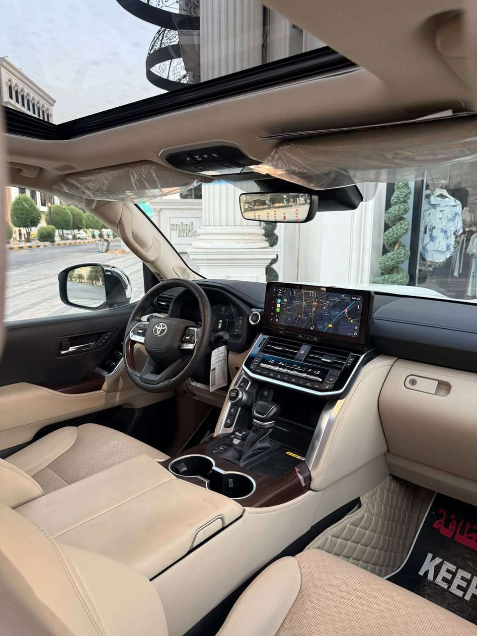 لاندكروز 2025 VX Limited 
السيارة بريم اصل باب اولا
مغلفه ppf من زيرو ضمان 10 سنوات 
كفالة عامة من كلشي 
ماشيه 13 الف كيلو فقط 
السياره بعدهه على وضع الزيرو 
رقم بغداد تحويل مباشر 
السيارة فول مواصفات 1/1 
بيبان شفط 
فلاشات  بل صندوق الخلفي
رادار امامي جانبي خلفي 
نقطه عمياء 
دبل شاحن وايرليس (بريم)
تشغيل عن بعد 
4 كامرات 360 درجة
كراسي امامية تدفئة تبريد
الكراسي الخلفيه تبريد
مكان السيارة بغداد 
رقم الهاتف / واتساب ***********
