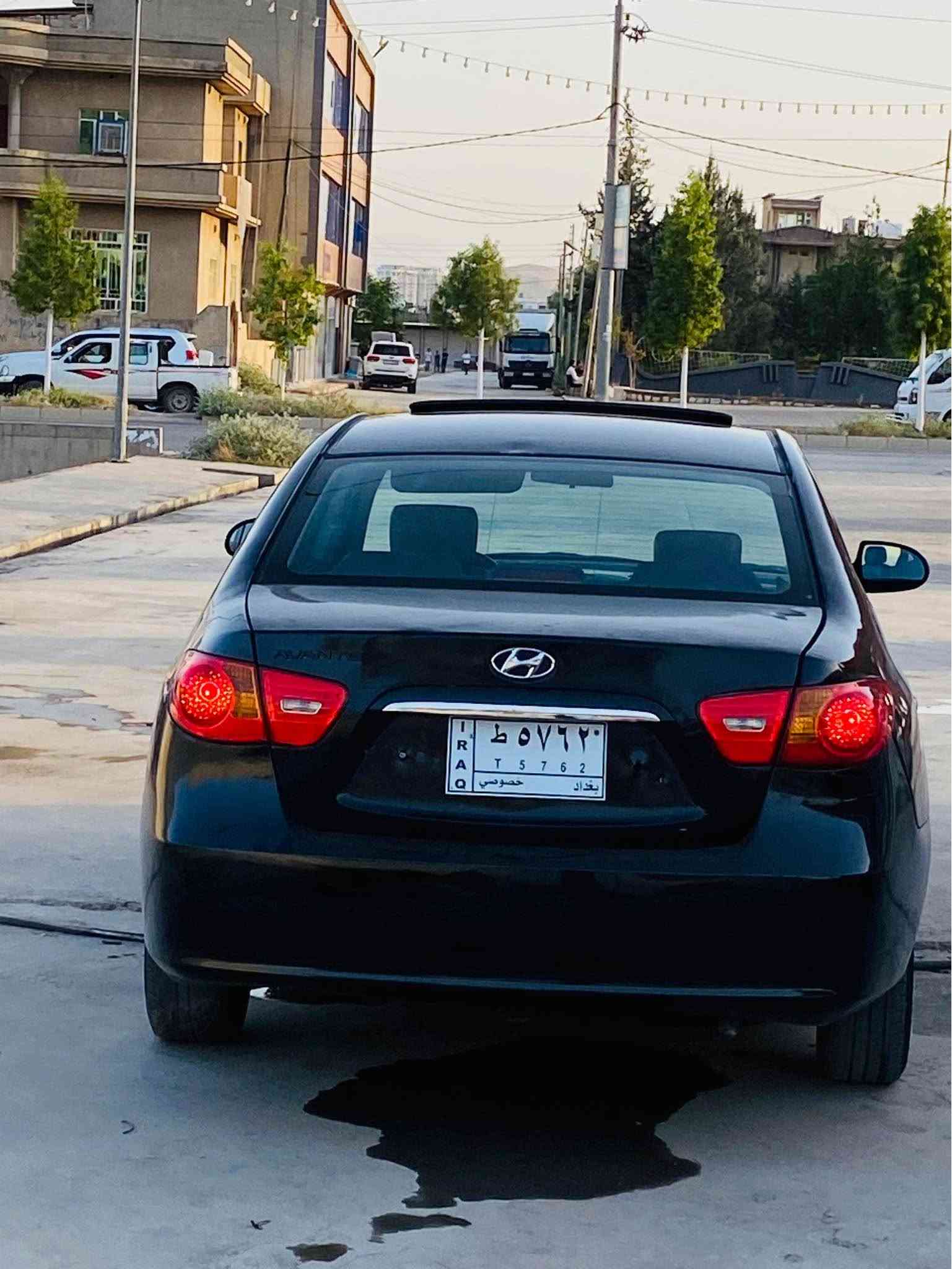ئاڤانتی بڕاوە ۲٠٠۷. فول  بئ کۆدە  کوشن جلدوشاموا ناو ڕەش  تەبرید لەمس ئاوئنە شەفت و کارەبا کەلەو حەینەک سلاید  ڤۆلیۆم  گئڕومەکینە بەشەرت تەقەوڕەقە بەشەرت  سەخف سەرە دەبل بەشەرت  کەڤەری نەگۆڕاوە بەس لئدراوە حسابی گۆڕاو دەکەم  چالو شوختو قۆپی نیە تابلئی سەیارئکی ڕئکە چوار تایەی تازە  سەیارەی مالەو کامل مەسرەف کراوە تەبرید بەشەرتی ئەوەی بەس خازی تئدا نەبئت. سەحری خوار بازاڕ. ٤٤مەجالئکی برایانە  ناونیشان ڕانیە ٠۷٥٠۱٠٦۷۱٤۹ رانية, السليمانية
