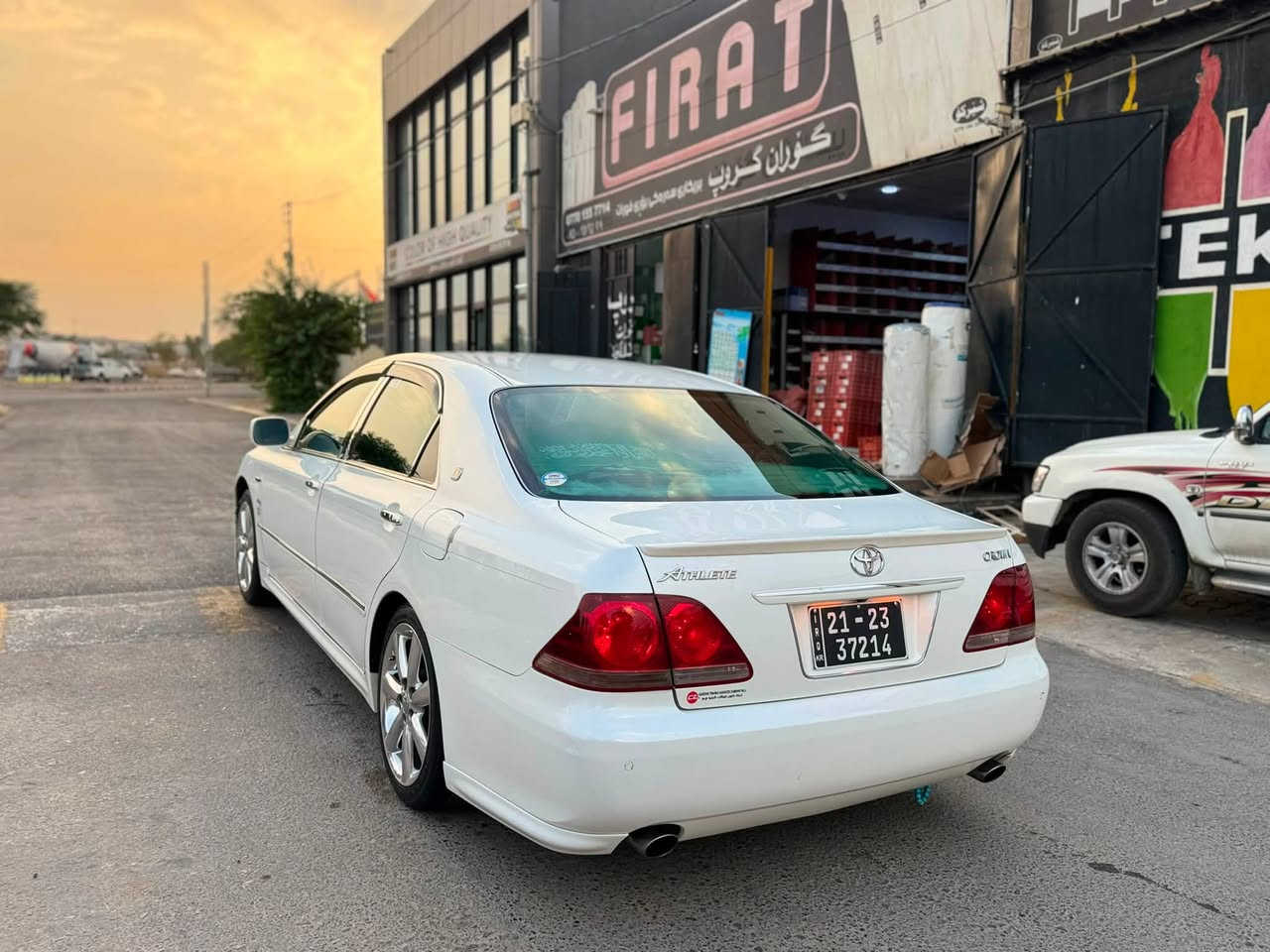 شایینە • مكينة ١٨٠ • بلا خدوش
