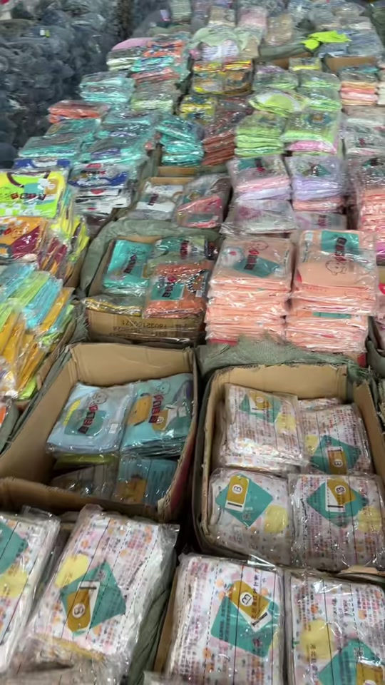 مجموعة باربي لألبسة الأطفال جمله  كربلاء شارع مشفى العباس الأهلي  ركن منطقة الجاير الطابق الأول  للحجز والاستفسار وتساب  ***********

