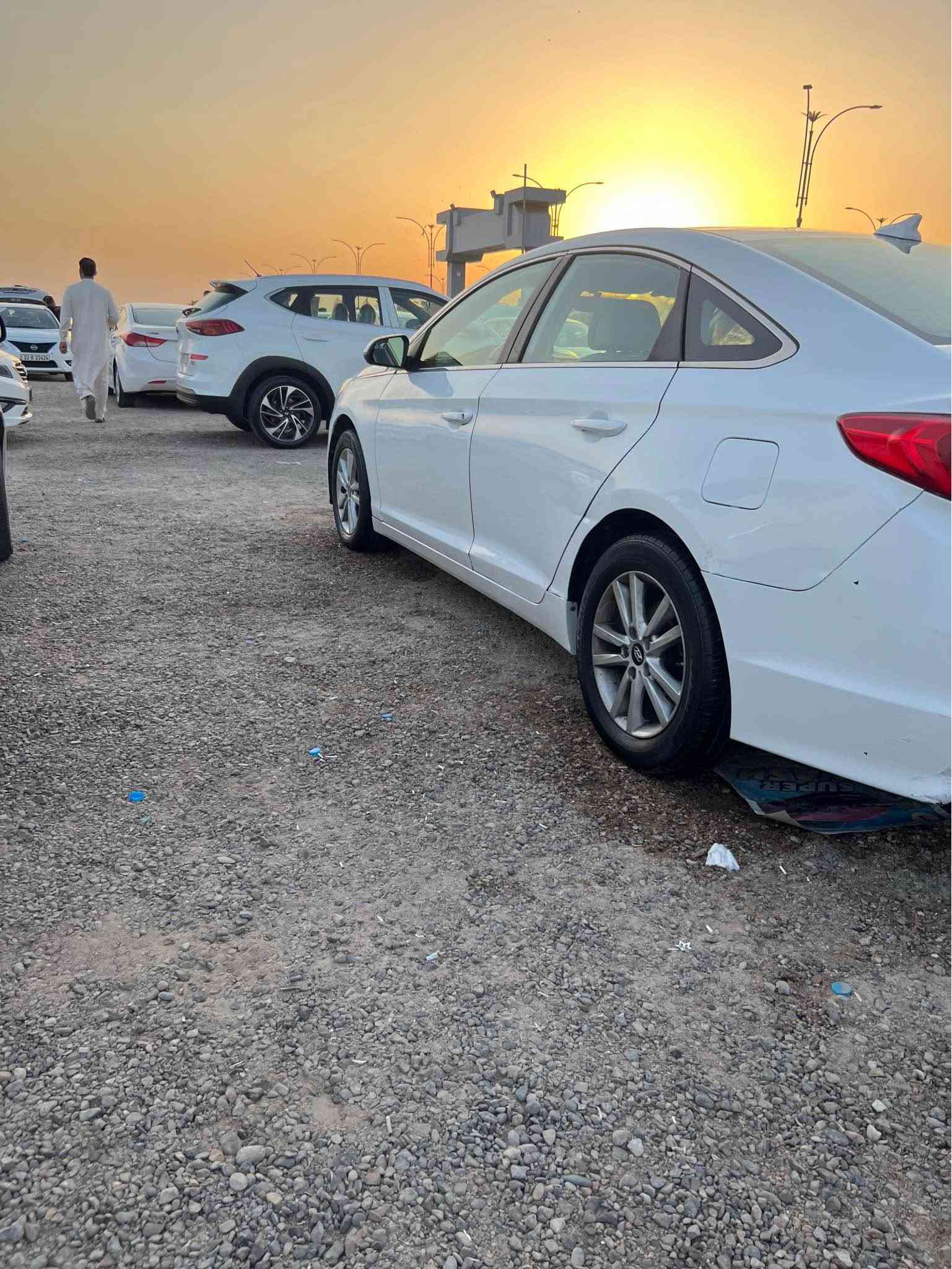سلام عليكم هونداي سوناته 2017 أربيل نكليزي بسمي سنويه جديده هزه جديده وارد أمريكي داخله كفاله بل عراق صار بيهه شويه صبغ اثر تكشير محرك كير حداده كفاله مكفوله من لتبديل البصره المعقل للستفسار ***********
السعر 100 شده البصرة, العراق
