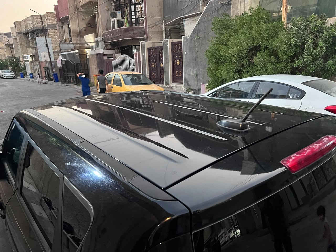 للبيع في بغداد الشعب 🚗
Kia Soul موديل 2019
​المحرك: 1600 سي سي (قوي واقتصادي)
​المكان: بغداد
​التبريد: ثلج (شغال بكفاءة عالية جداً)
​الحالة والبدن: السيارة نظيفة ومضمونة، وملاحظات البدن موضحة بكل أمانة (باب مبدل وجاملغ أيمن مصبوغ، دون أي تأثير على الدواخل أو الإيرباج).
تحويل ثاني يوم. 
​السعر: 115 ورقة (قابل للتفاوض بشيء بسيط )
​للإستفسار والمعاينة، الاتصال على الرقم التالي: ***********
