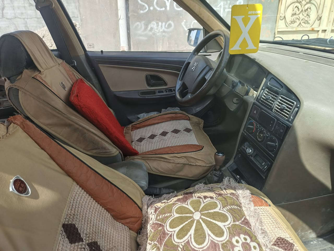بيجو 405 للبيع السعر 14وبيه مجال
للاستفسار ***********

