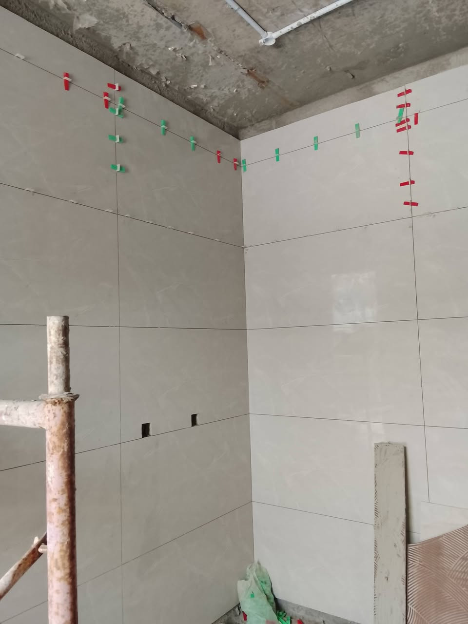 كادر سيراميك متفرغ شغل رقم واحد كاشي سيراميك مرمر بايات نشتغل اسعارنا مناسبه رقم واتساب خاص موجود اتصل ***********
