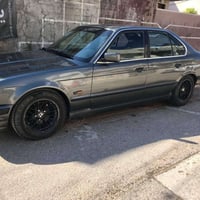 بي ام دبليو 525 • ١٩٨٩ • وارد يابان