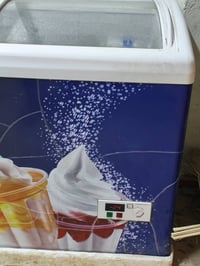 مجمدة للبيع سعر 450 الف مشتغلة موسم واحد  07719250660