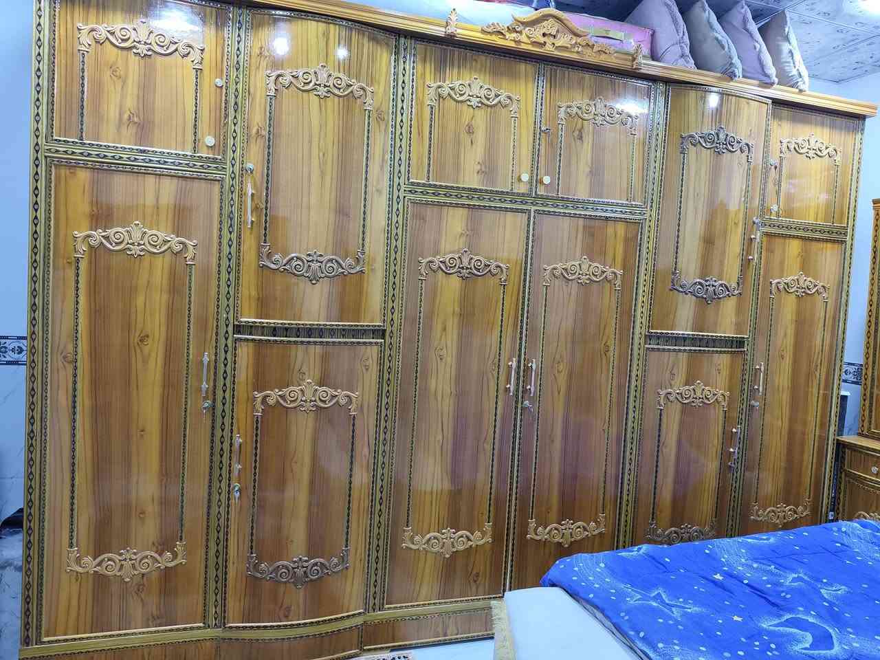 اسلام عليكم غرفه اخشاب صاج اصلي جديده مستعمله فقط 4اشهر للبيع مكاني كربلاء الحر السعر 1250وبيه مجال ***********
