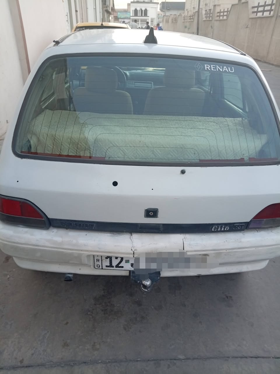 للبيع
رينو موديل 91
كير شرط
محرك بي نفخ
سياره بلادي وضع شركه رقم إنكليزي سنويا لغاية 2029 شرط التحويل
السعر15$وبيها مجال للشراي
للاستفسار الاتصال ع أرقام التاليه
***********
***********
