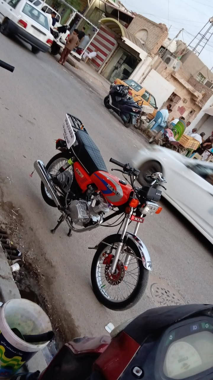 سكنر • موديل 25 • اوراق