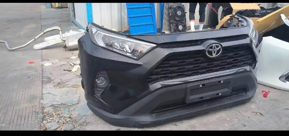شركه بوابه الخليج العربي
ليس لدينا فرع اخر
جمله ومفرد 
جديد وتفصيخ
اصلي وتجاري
كل ماهو جديد وحصري بس يمنا
***********
بغداد
