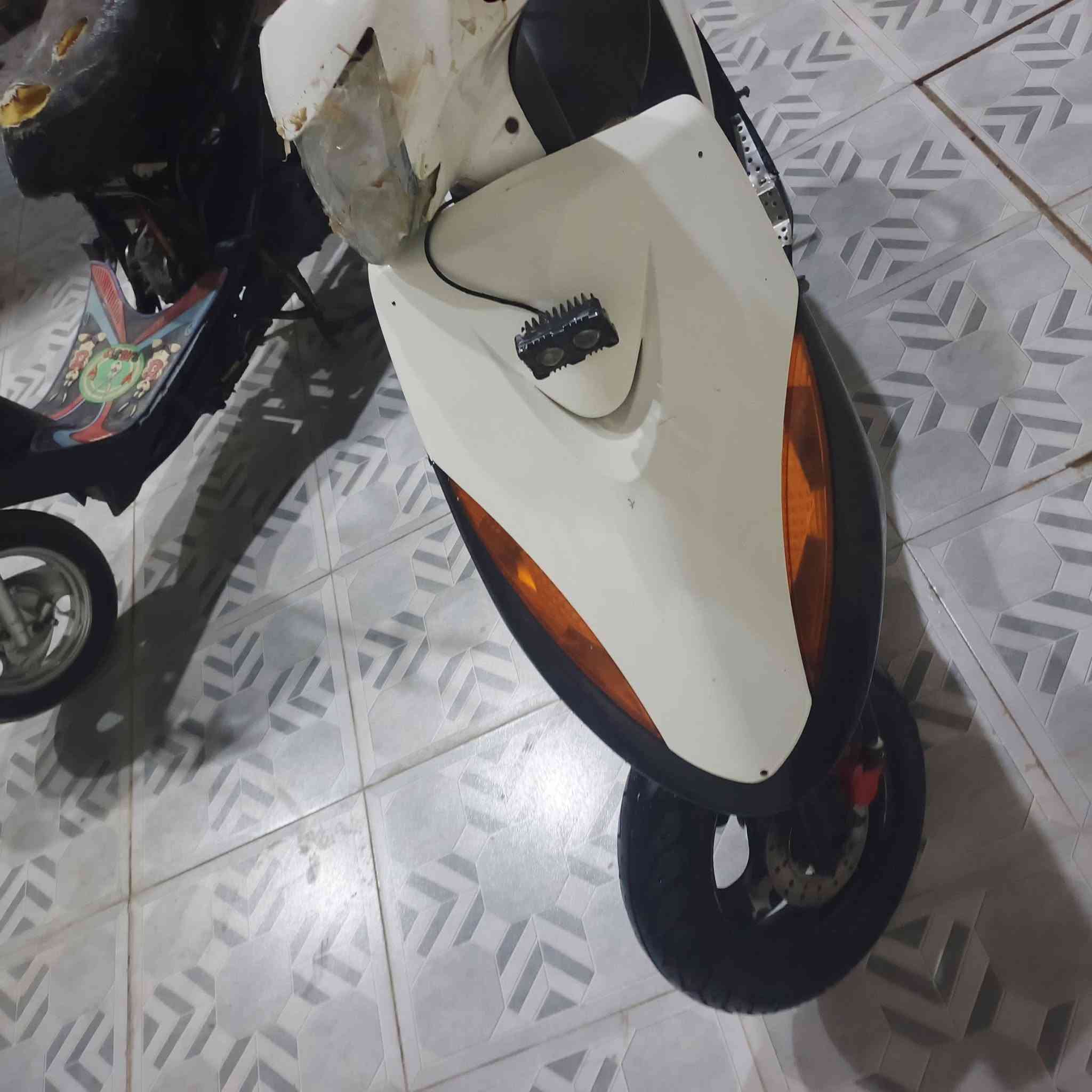 ماكس عدله مفتوحة بوش 49 درجة خير من الله
سلف والهندر يحتاجله هلال سعر 350او بيه مجال كلش بسيط 

ملاحظة درجه يحتجلها اضويه مكاني صويره حي الاسرى 

***********
