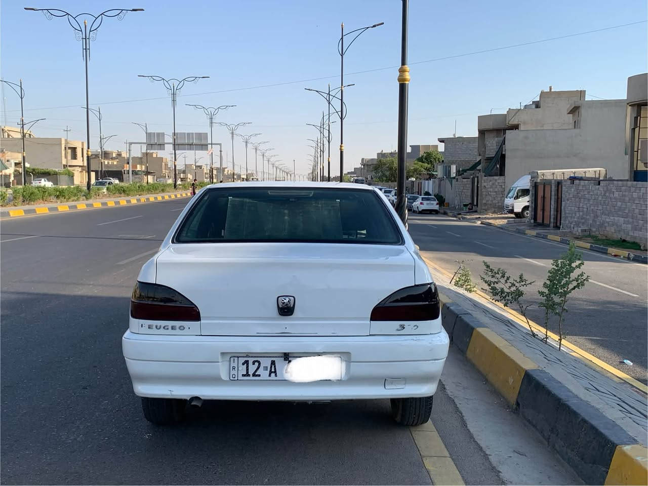 بيجو 306 حرة موديل 2002
رقم نينوى انكليزي بأسمي شرط الوكالة والتحويل
بيها كوبون بانزين جديد
السيارة قطعة صبغ وحدة باب السايق والدوسة الجوه الباب
السيارة محرك وكير شرط
تبريدها شغال وثلج ويا السويج
كهربائياتها بلادية وما ملعوب بيها
حجر البيئة بيها بلادي
مشدودلها شاشة تدعم كاربلي واندرويد اوتو
سستم سماعات مال كصة
كاميرا خلفية
جداً اقتصادية بالبانزين
السيارة جاهزة بدون مصرف 
السعر 52 ورقة وبيها مجال
للتواصل *********** والرقم بي واتساب
