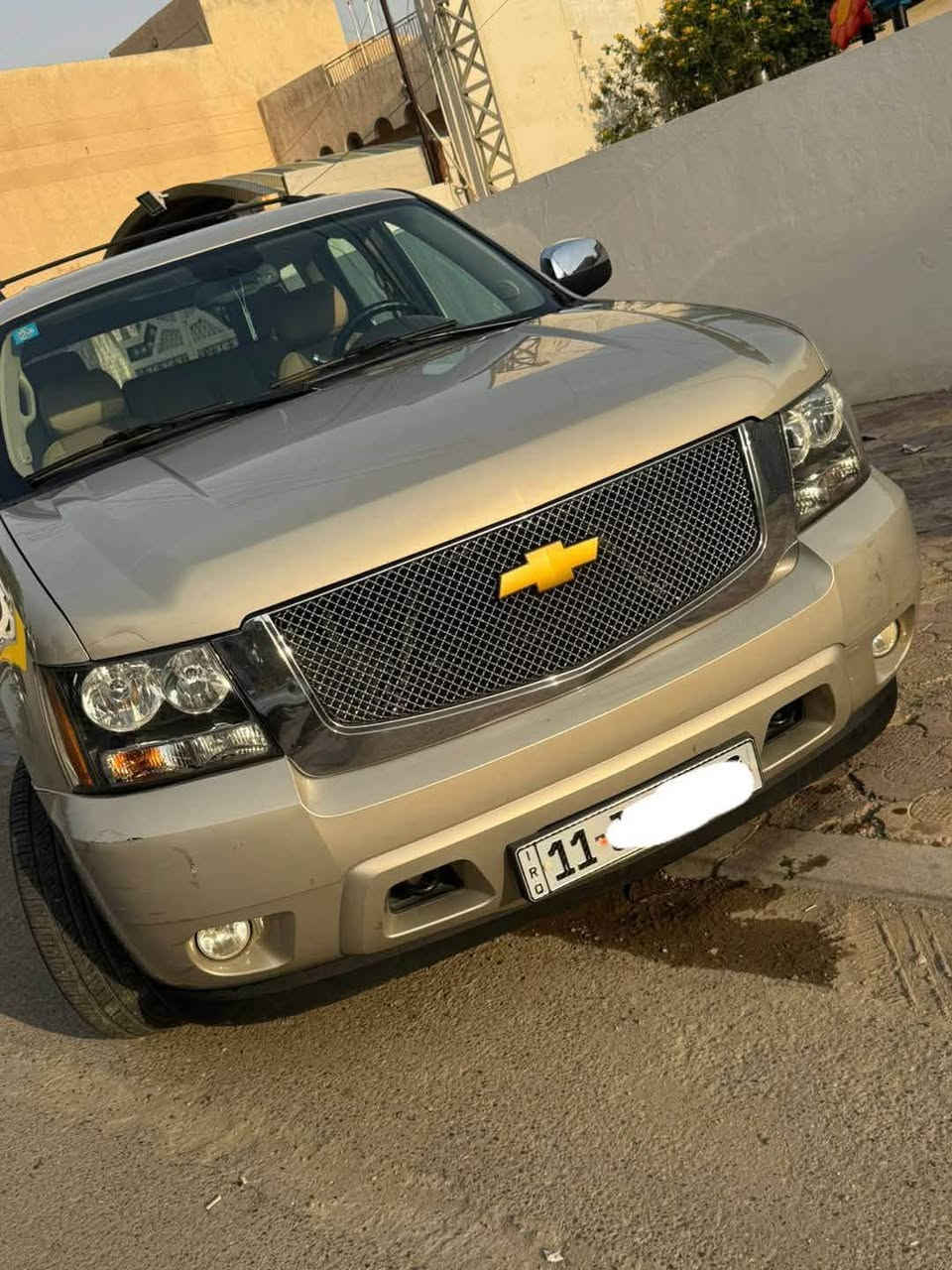 السلام عليكم تاهو 2012 مكفوله من الصبغ بيها فقط بارد قليل اباب الخلفي ورا الصدر فول مواصفات LTZ ماشيه 170 الف حقيقي رقم بغداد مشروع وطني باسمي السعر 210 وبيها مجال بسيط ***********

