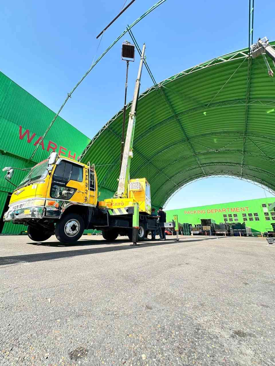 السلام عليكم كرين سبع طن لبيع السعر٣ونص***********
