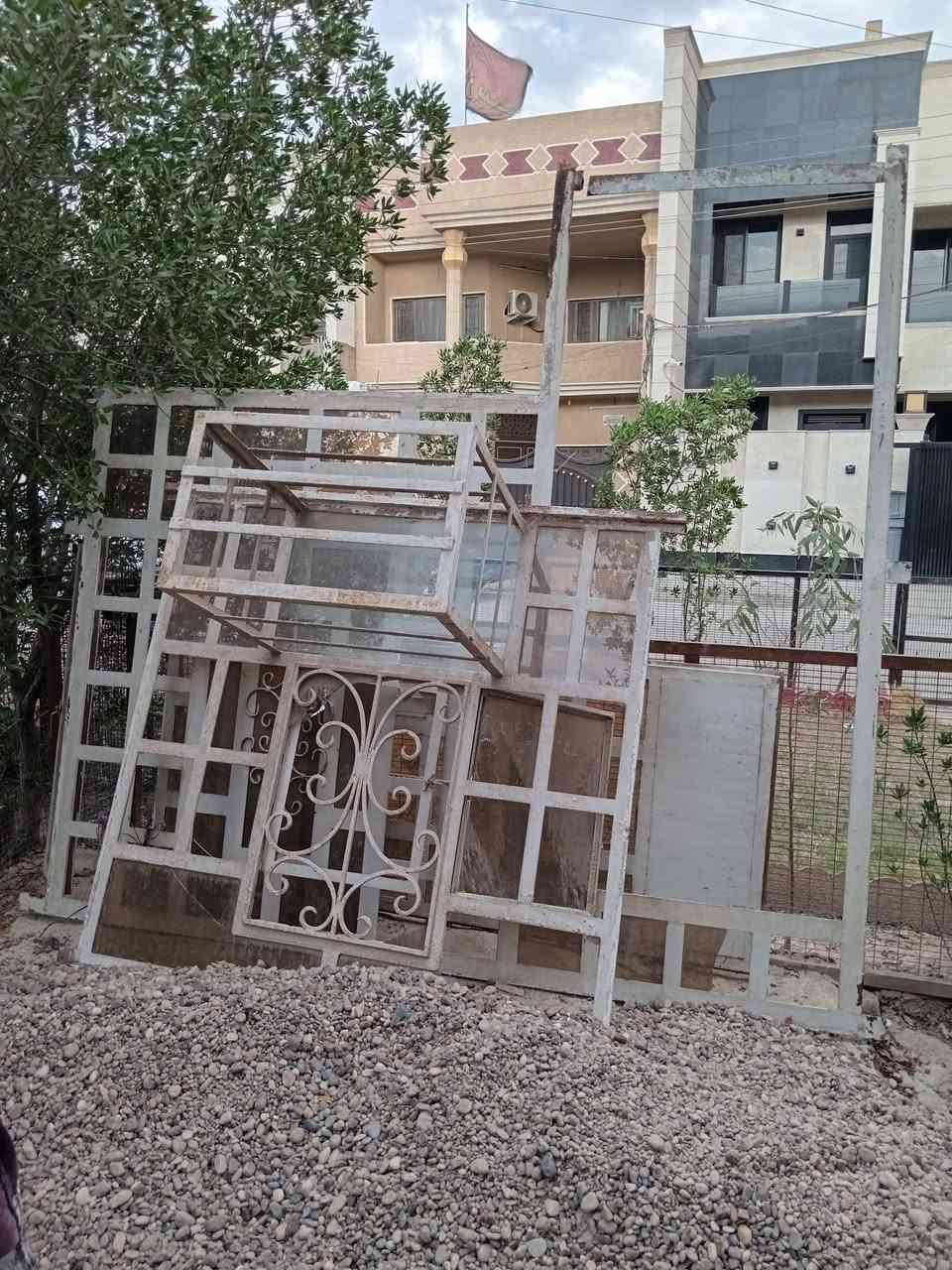 سلام عليكم عدي حديد ثقيل وشبابك اثنين وباب للبيع مكاني السيديه للاستفسار اتصال على الرقم
***********

سلام عليكم عدي حديد ثقيل وشبابك اثنين وباب للبيع مكاني السيديه للاستفسار اتصال على الرقم
