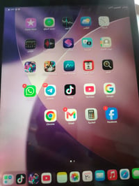 ايباد 9 ذاكرة 64 ايباد نضيف شاشة كامل فقط البصنة متوقفة ومابي اي مشاكل...