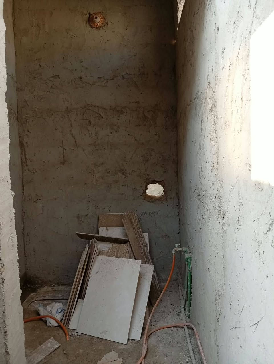 بيت للبيع سعره 8ملايين مساحته 60دولان زراعي حي نيسان خلف مدارس در النجف شارع 5الاستفسار اتصل على هذا الرقم ***********
