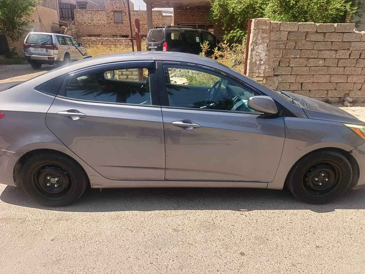 ‏أكسنت 2016 وارد أمريكي بيه قطعه واحده مبادله باب خلفي سياره خير من الله سعره 95 ربيه مجال قليل ***********العنوان بغداد سلمان باك
