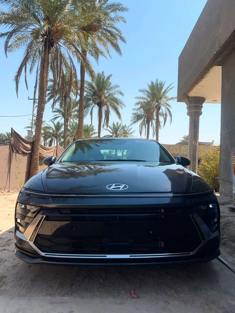 الوصف:
السلام عليكم ورحمة الله وبركاته،

للبيع سيارة هيونداي سوناتا موديل 2024،  الجديد، باللون الفيلي )الداخلي الأسود !!

عنوان السياره بابل شارع 80

لمواصفات الفئه

للبيع: هيونداي سوناتا 2024 وارد أمريكي

 الموديل: 2024

 المحرك: 4 سلندر / 2500cc

 الداخلية: /مخمل أسود 

 الضرر/الحادث: [/ بنيد فقط صور الحادث مرفق بل منشور بدون دواخل]

 المواصفات:

 شاشة جانبية عريضة تعمل باللمس

 نظام Apple CarPlay و Android Auto

 كاميرا خلفية بدقة عالية

 نظام المحافظة على المسار والرادار الجانبي

 وضعيات قيادة متعددة (Eco / Normal / Sport)

 تشغيل عن بعد / بصمة

 عازل صوت ممتاز وقيادة ناعمة جداً

 الحالة الفنية: مكفولة من ناحية المحرك والكير والشاصي، أونطة وجاهزة للاستخدام بدون أي مصاريف.

 الموقع: [اسم المحافظة / المنطقة]

 السعر: [اكتب السعر 170ورقه وبيه مجال بسيط $)

 للتواصل: [رقم الهاتف] ***********

ا
